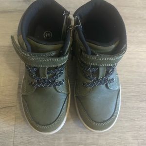 Cat & Jack Toddler Boy Boots